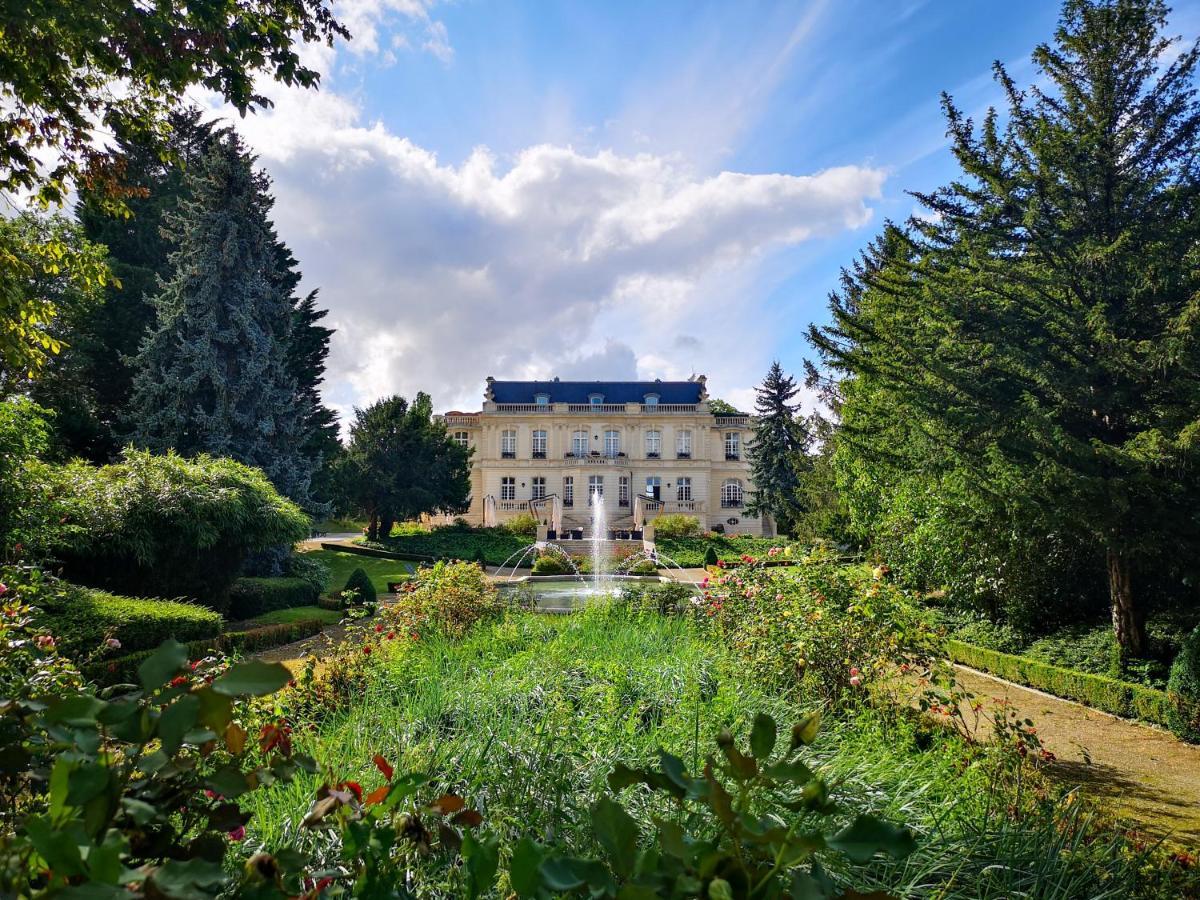 Chateau De Rilly - Les Collectionneurs Hotel Exterior photo