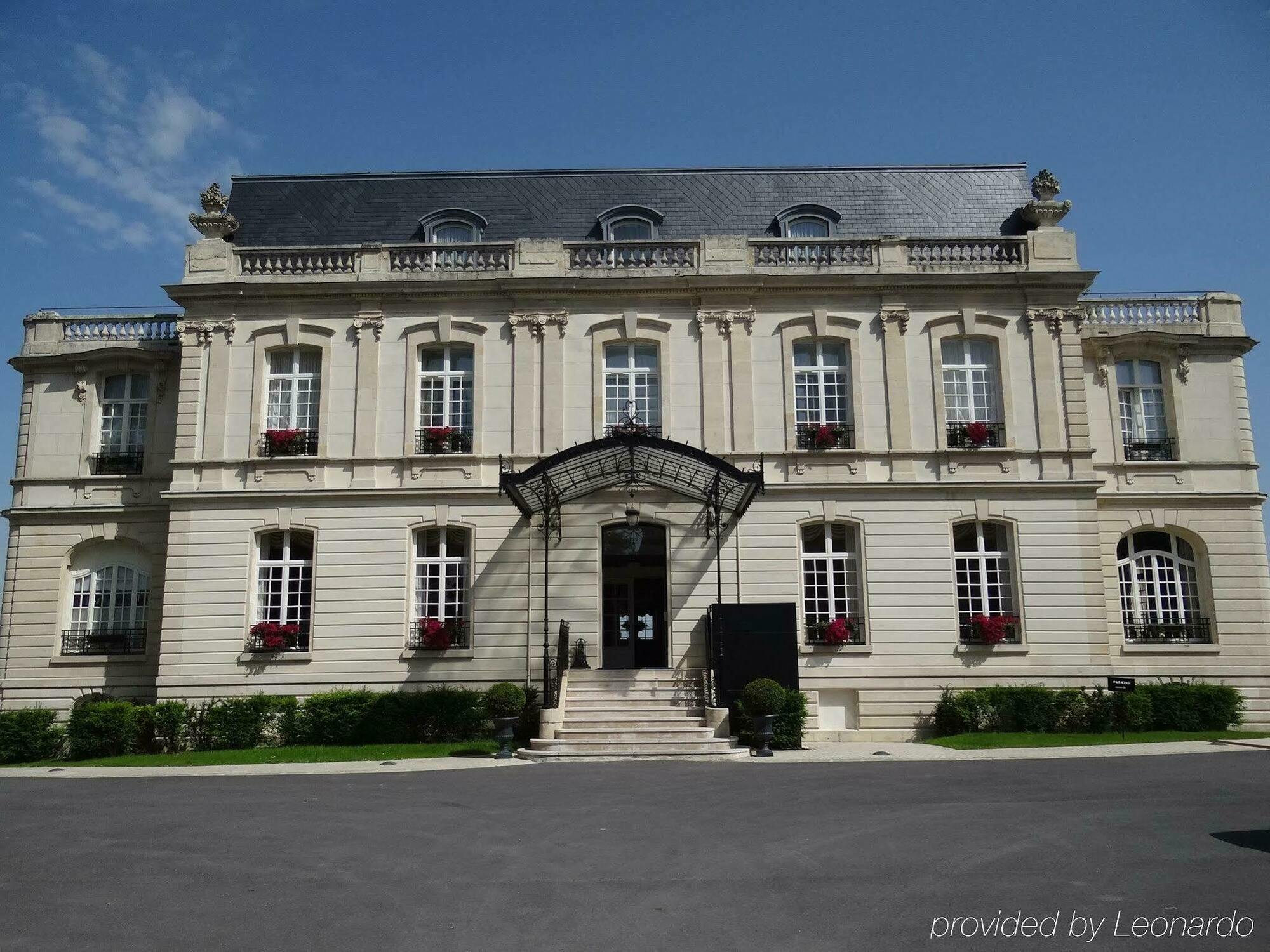 Chateau De Rilly - Les Collectionneurs Hotel Exterior photo